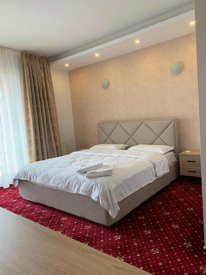 Hotel Vestem Esterno foto